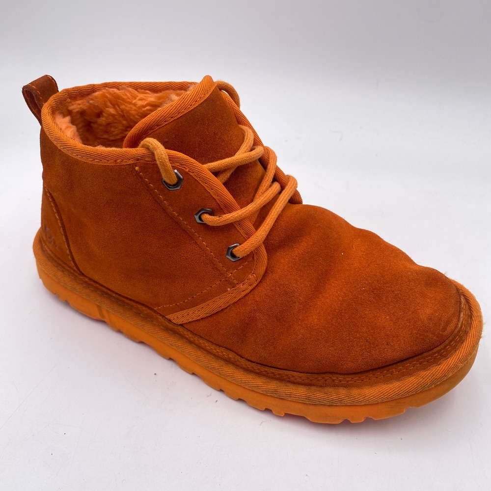 UGG Neumel 3236 Chukka Boots Women 7 Orange Suede Sheepskin Lace Up Ankle Boot